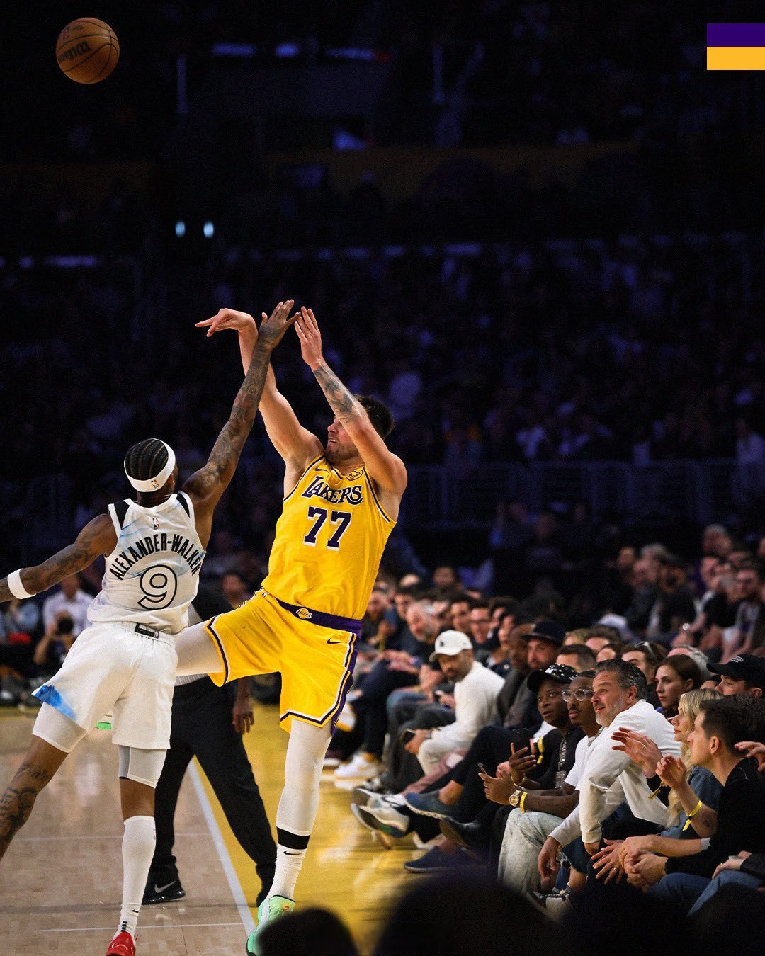 布莱顿发布备战花絮，今晨绝杀压哨，NBA季后赛任务艰巨，临场指挥获称赞的简单介绍