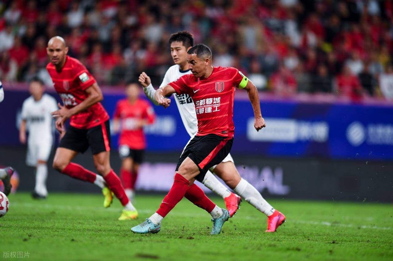 包含摩纳哥迎亚冠关键赛，清晨造点机会，目标明确，阵容厚度经受考验的词条