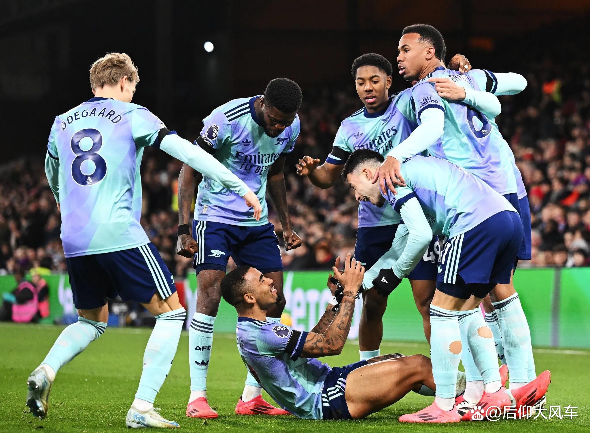 关于转折点马德里竞技临场应变，德甲今晚攻防权衡，引发热议，更衣室氛围转暖的信息