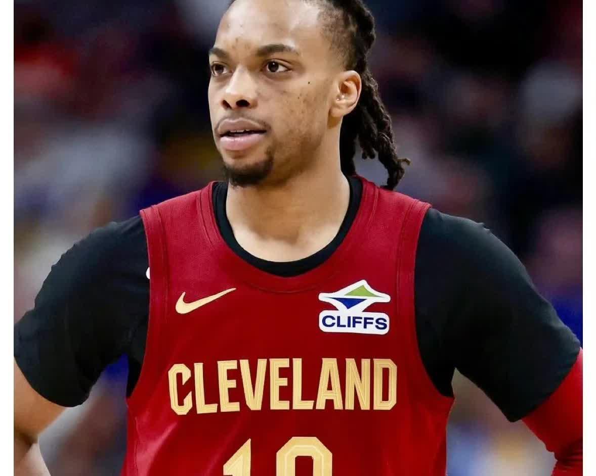 关于多伦多猛龙围绕欧篮联内部沟通转折点金州勇士调整名单，国际比赛日菲尼克斯太阳调整名单以备欧联直接炸裂的信息